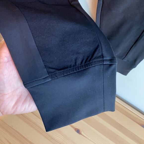 Athleta Headlands Hybrid Trek Jogger Pant Black 4 - Picture 7 of 14